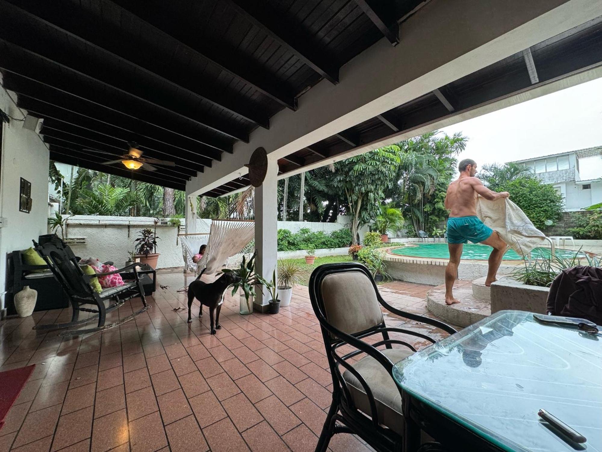 Duplexu Panama Homestay エクステリア 写真