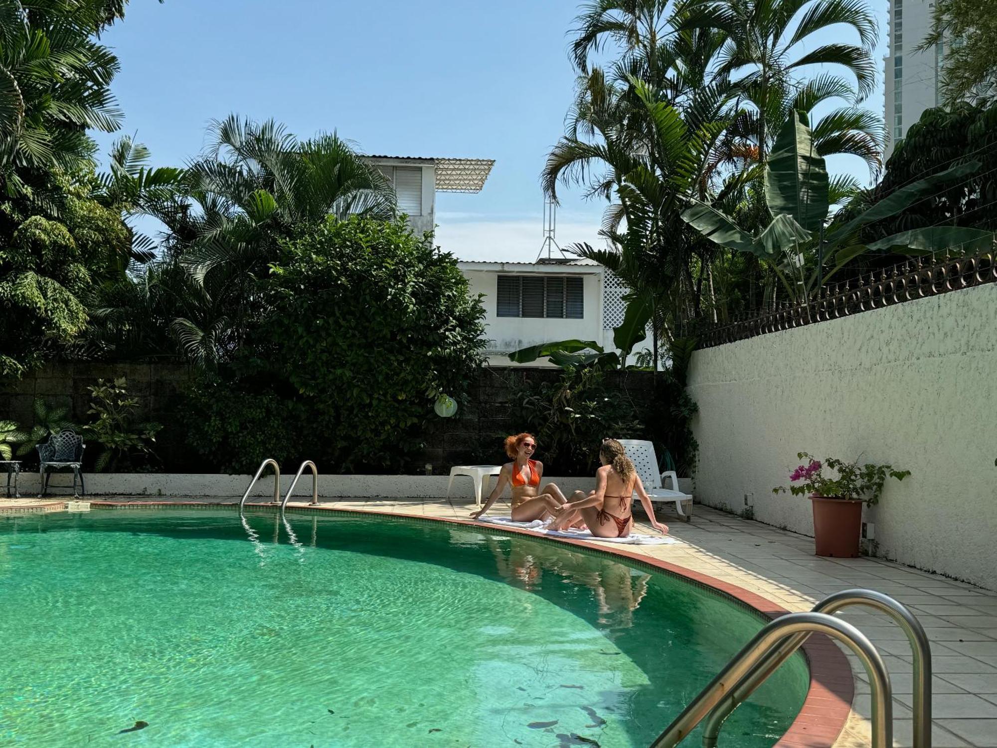 Duplexu Panama Homestay エクステリア 写真